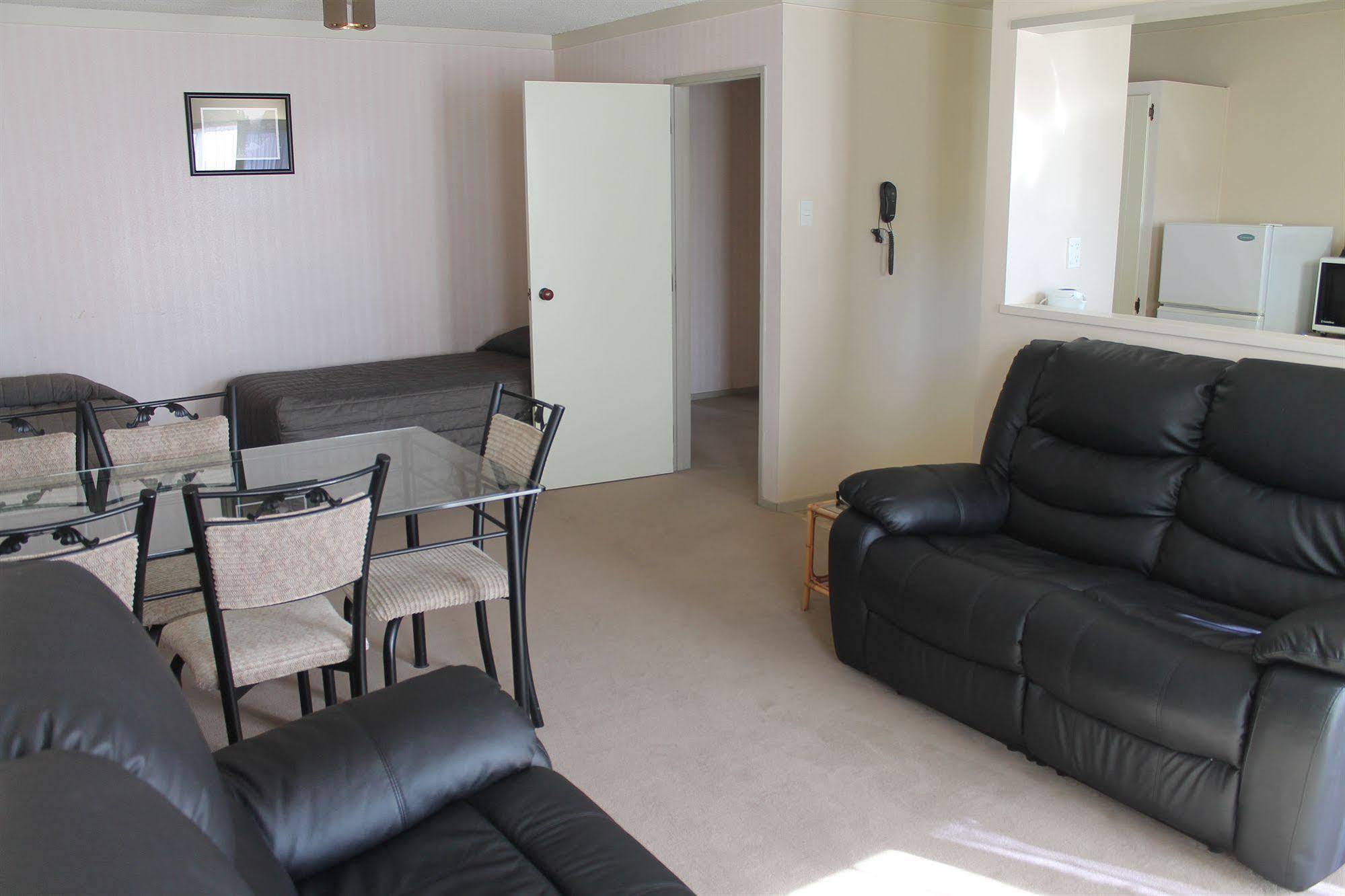 Riverview Motel Whanganui Esterno foto