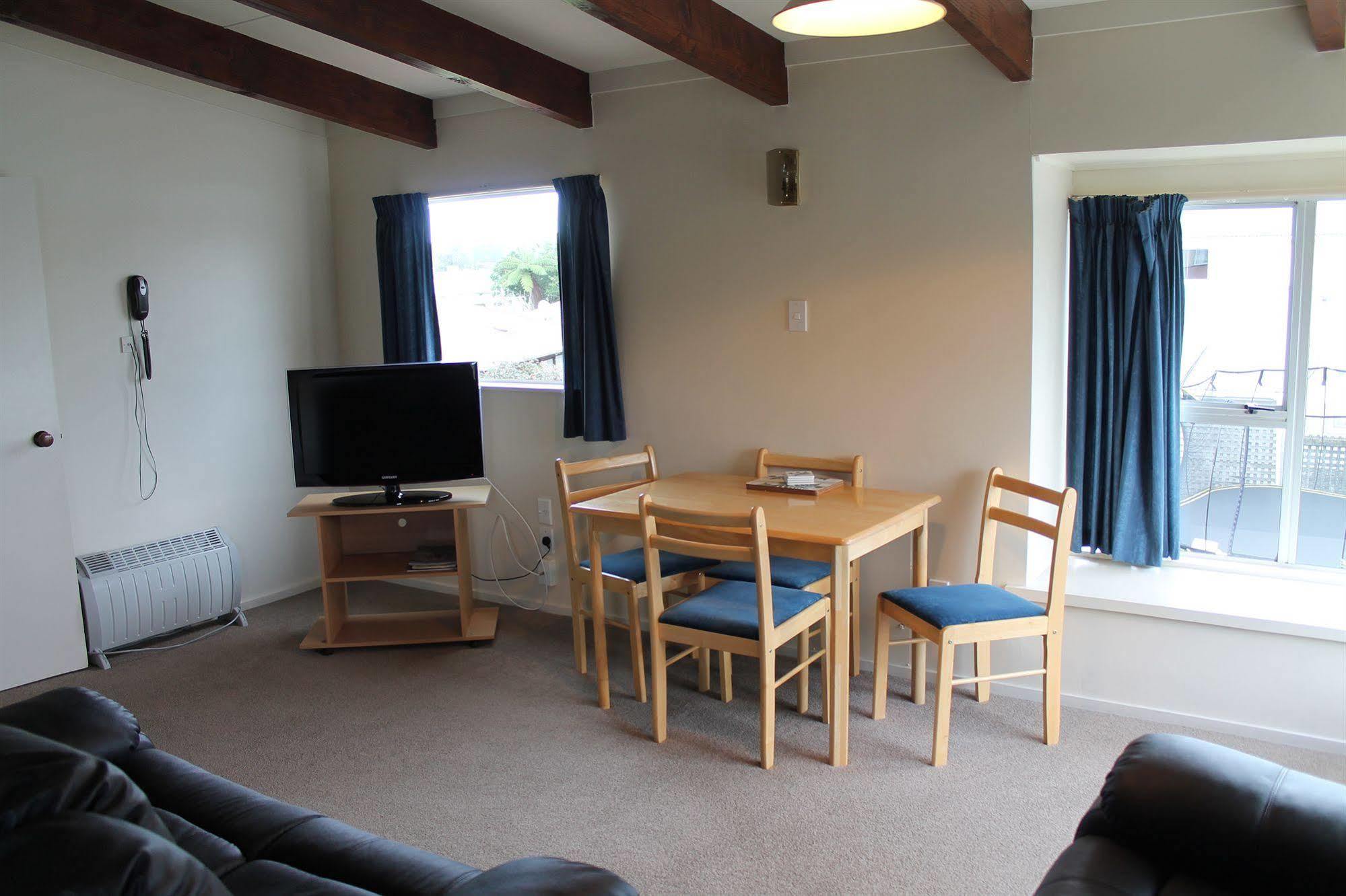 Riverview Motel Whanganui Esterno foto